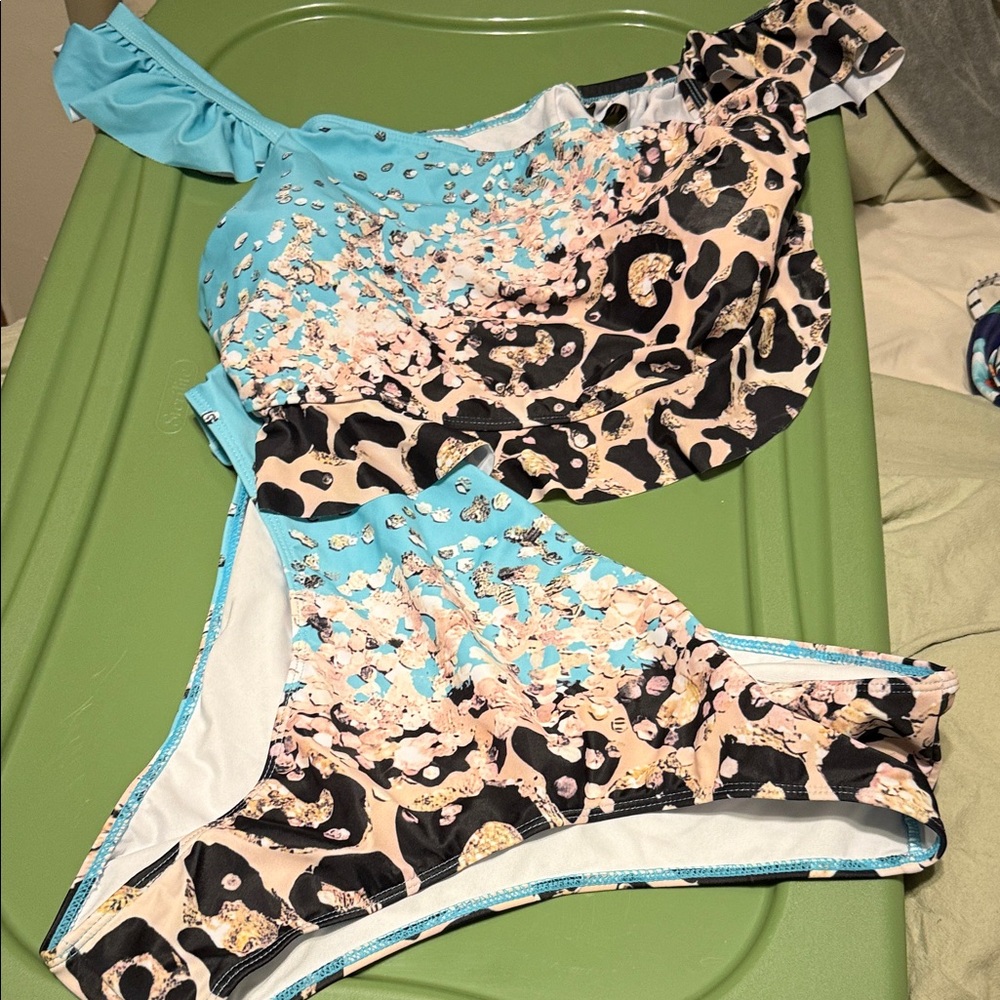Floral and Leopard One-Shoulder Swimsuit